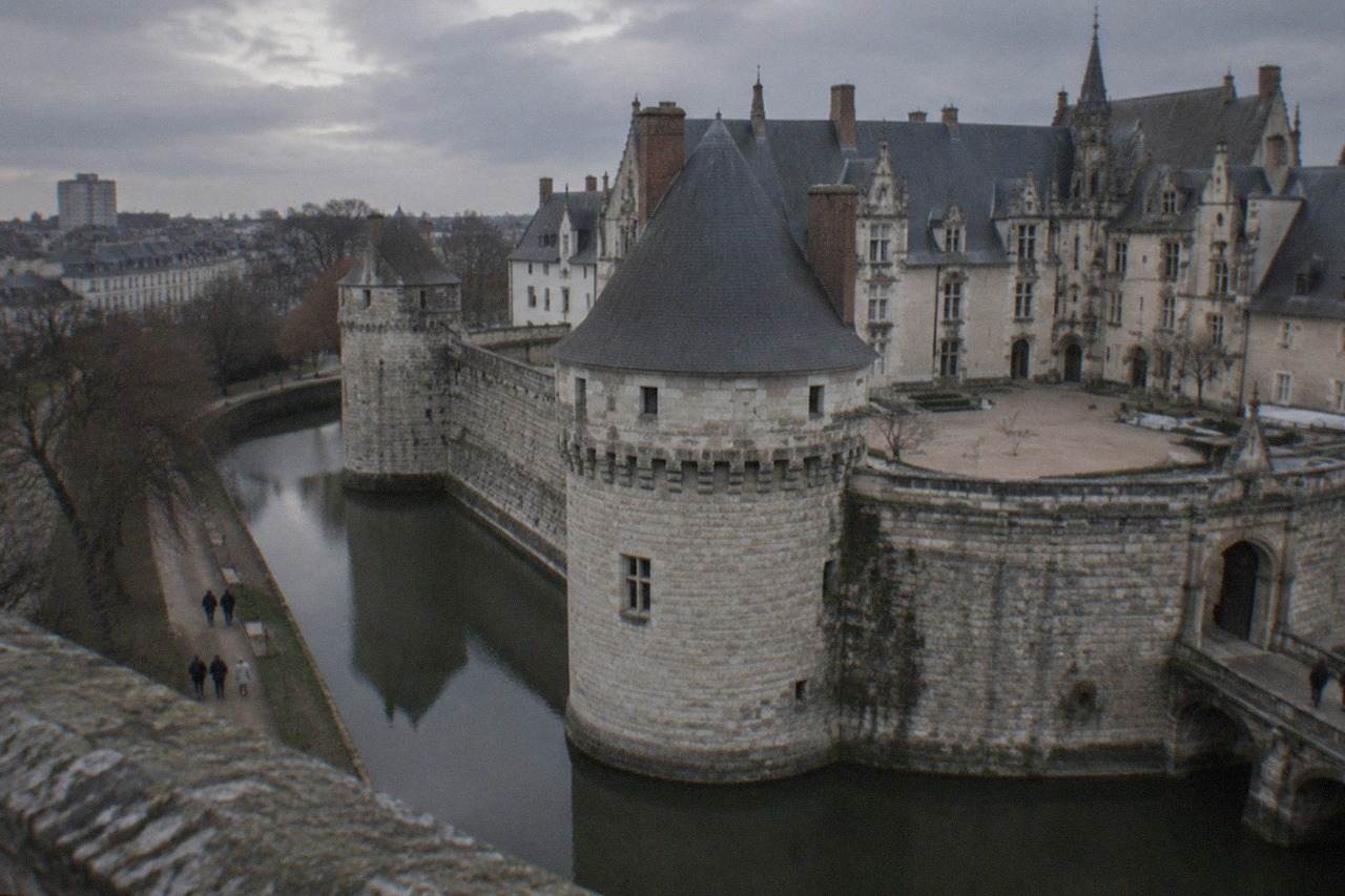 The Chateau des ducs de Bretagne in Nantes under a grey winter sky